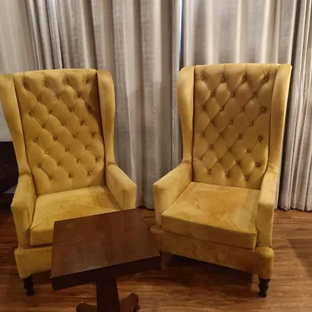 Rockland Hotel, C.R Park-2