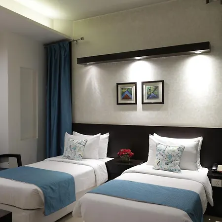 Rockland Hotel, C.R Park-2