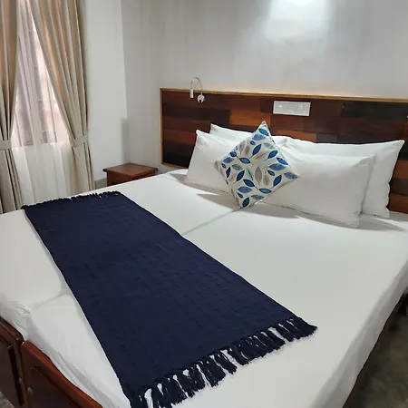 Zee Golf Affordable Luxury-3