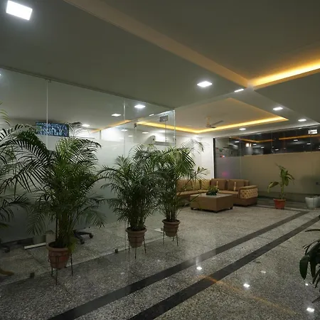 Posh Garden Inn Artemis Hospital Road Gurgaon-3