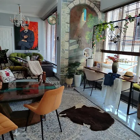 The Oldman House-2