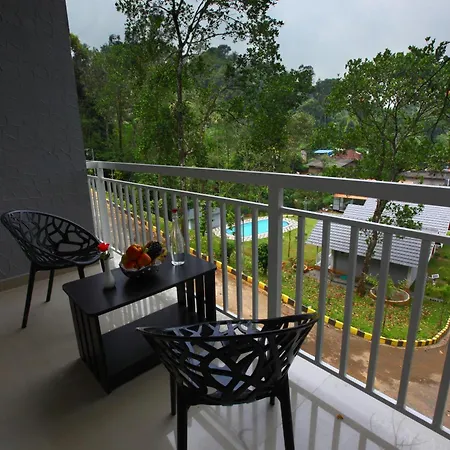 Ayur Green Resort And Spa-3