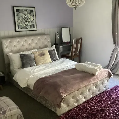 The Lavender House 513 Halliwell Rd Bolton Bl18Db-3