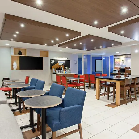 Holiday Inn Express & Suites Oakland - Airport By Ihg-2