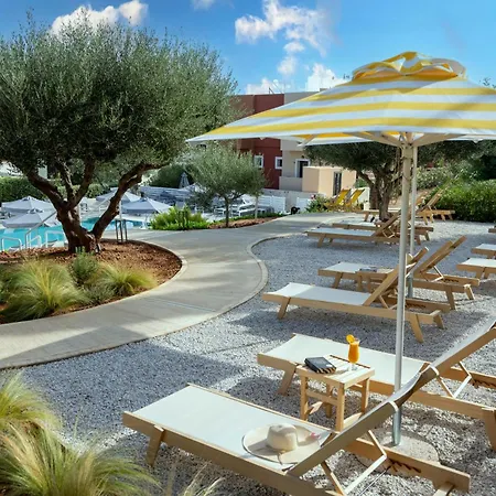 Sundance Apartments & Suites-2