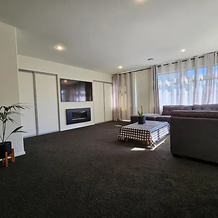 Azena Suites & Apartment-2