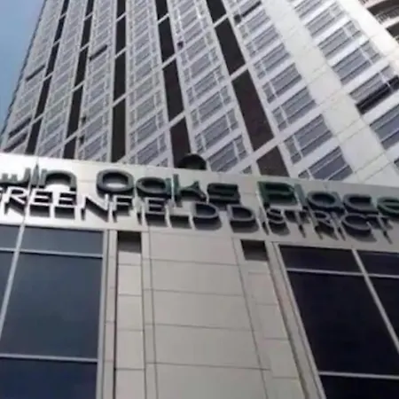 Twin Oaks Place West Tower-2