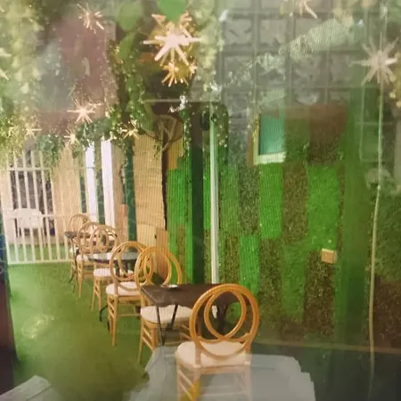 Diamond Lane Hotel-3