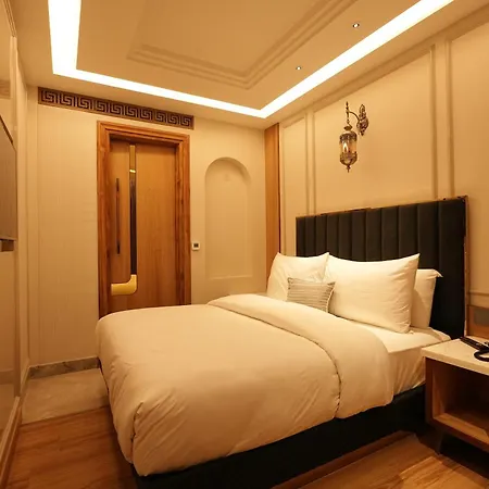 The Singh Empire -Luxury Collection Hotel-3
