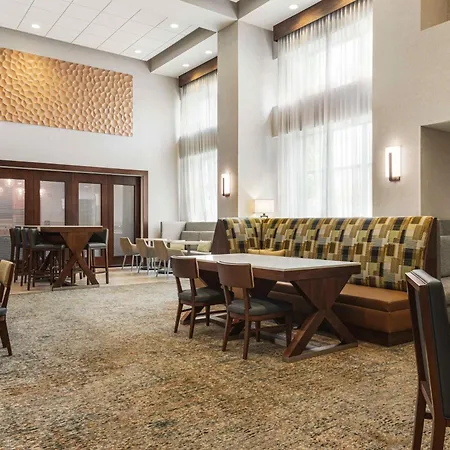 Hampton Inn & Suites Pittsburgh Waterfront West Homestead-2