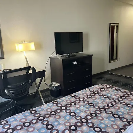Days Inn By Wyndham Alva-3