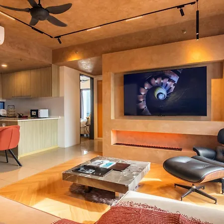 Georgetown Tropicana 218 By Airlevate Suites-2