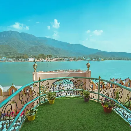 The Neeraj Ganga Heritage Palace-2