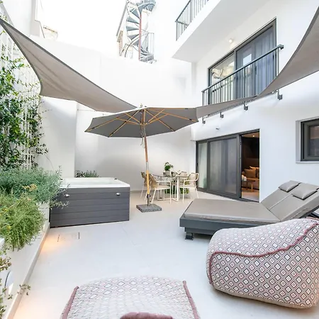 Porta Suites-2