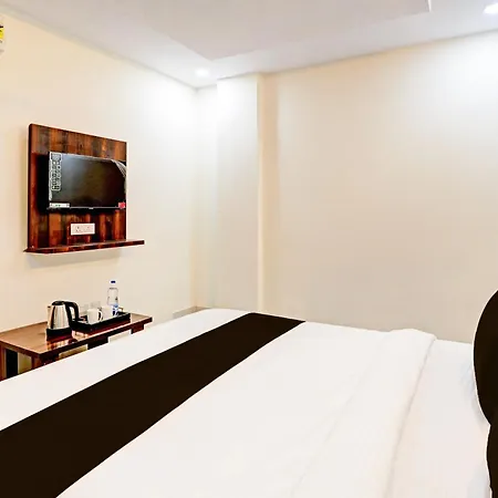 Hotel O Lucknow Inn-2