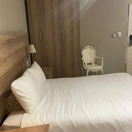 Signature Hotel-3