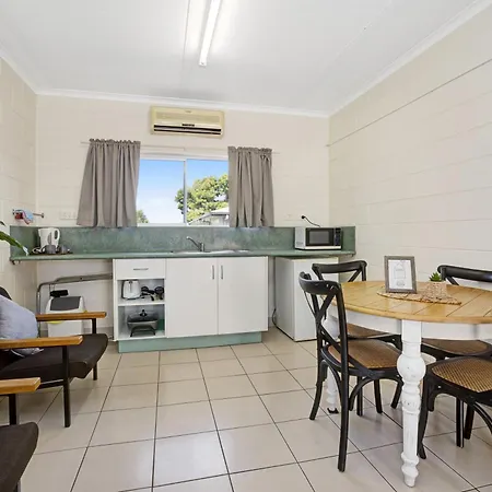 Hillview Motel Charters Towers Qld-2