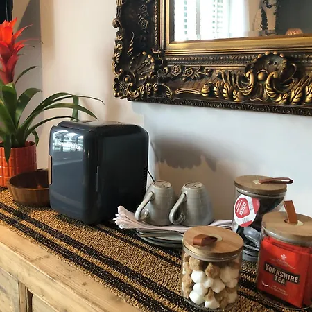 The Bloom-Room-2
