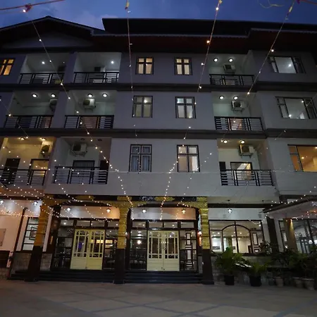 Terrace Valley Hotel-2