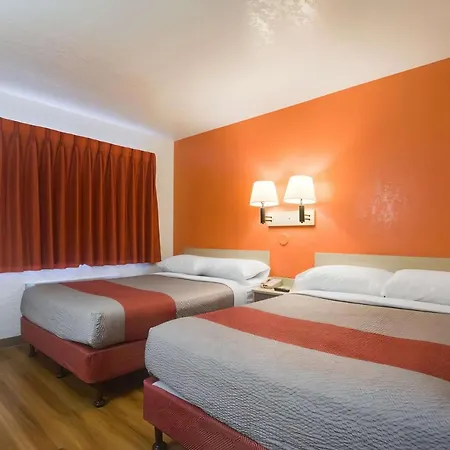 Park Inn By Radisson, Lakewood-2