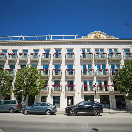 Hotel Plaza Berat-2