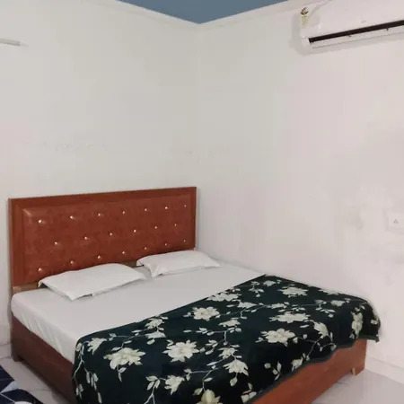 Shri Ram Lala Guest House Ayodhya-3