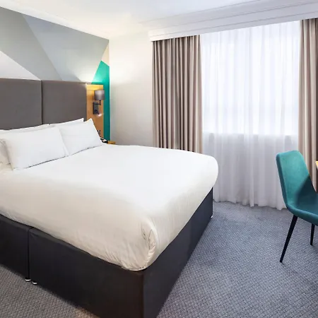 Holiday Inn Gloucester - Cheltenham By Ihg-3