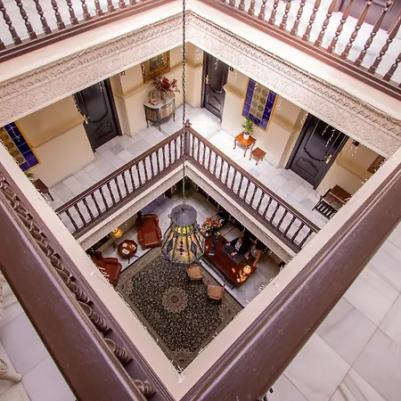 Hotel Palacio De Hemingway-3