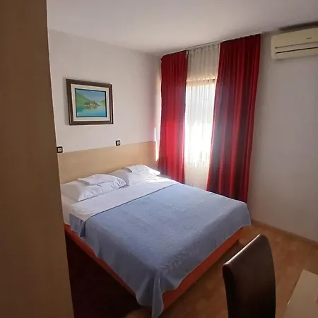 Hotel Viv-2