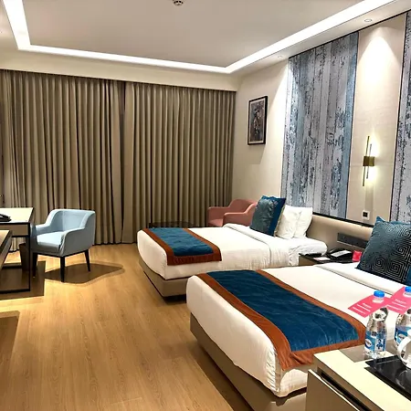 Ramada By Wyndham Jalandhar City Center-2