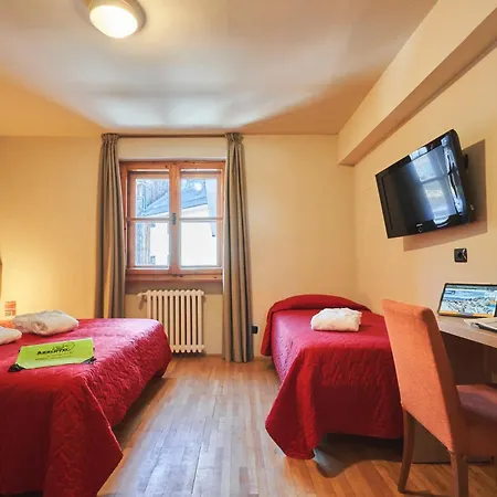 Hotel Mondole - Azzurro Club-2