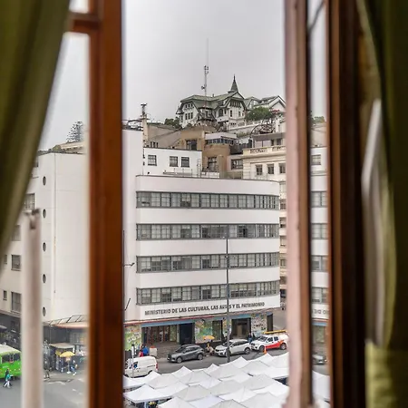 Hotel Reina Victoria Valparaiso-3