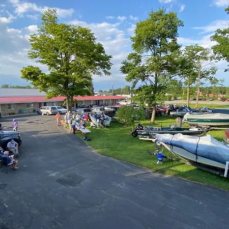 Northland Motel Bay City-Kawkawlin-3