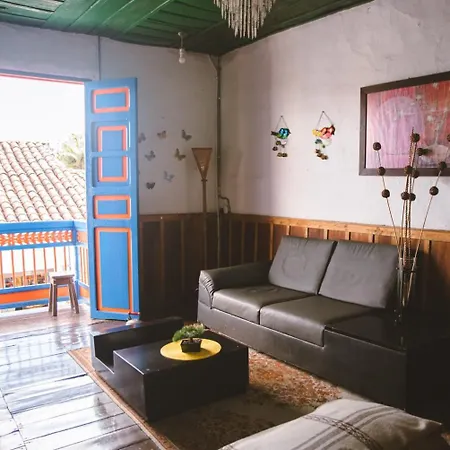 Hostal La Casa De Lili-3