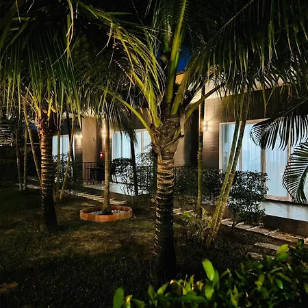 Marisa Garden Bungalow-2
