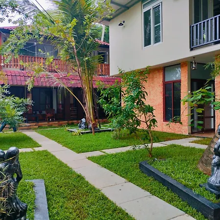 Lakefront Beach Homes-2
