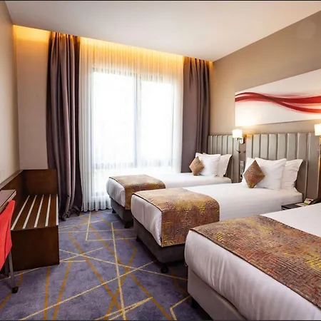Ramada By Wyndham Istanbul Alibeykoy-3
