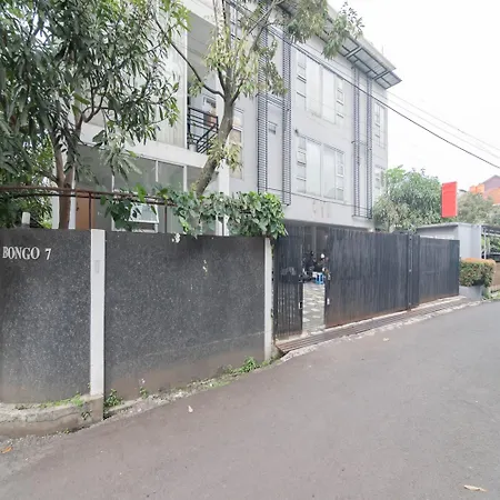 Reddoorz Near Trans Studio Mall Bongo Residence-2