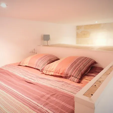 B&B Bordeaux Saint Michel-2