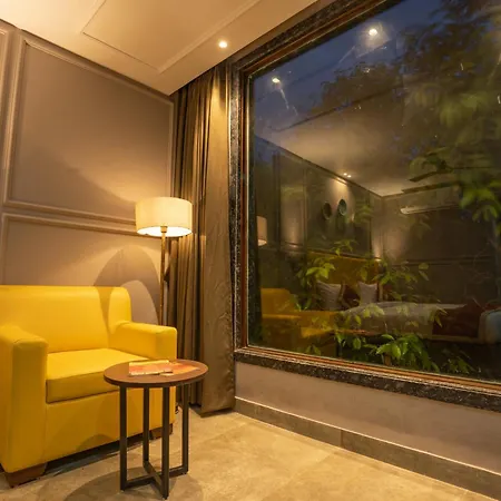 Lalit International - A Boutique Hotel-2