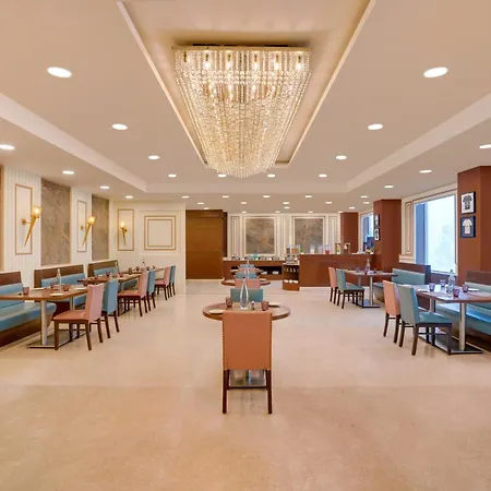 Lemon Tree Hotel, Noida-3