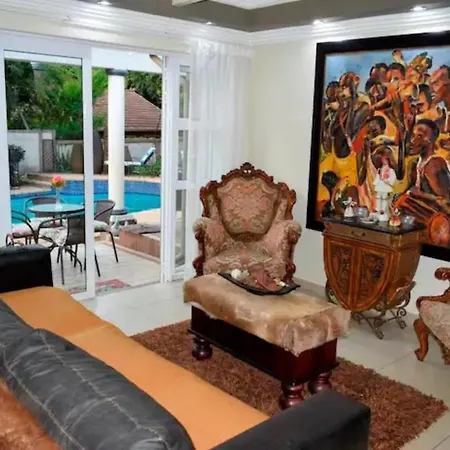 Fredericks Place Lion Room-3