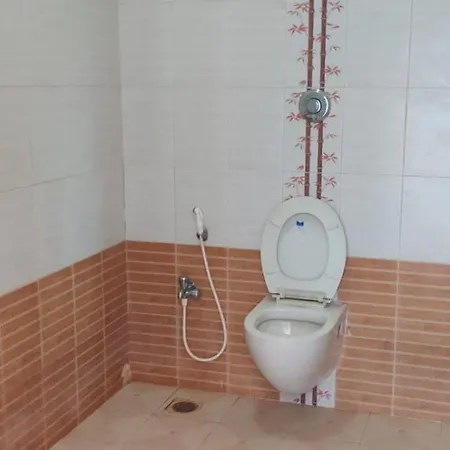 Pebbles Guesthouse-2