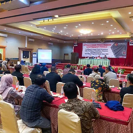 Grand Mansion Hotel Blitar-2