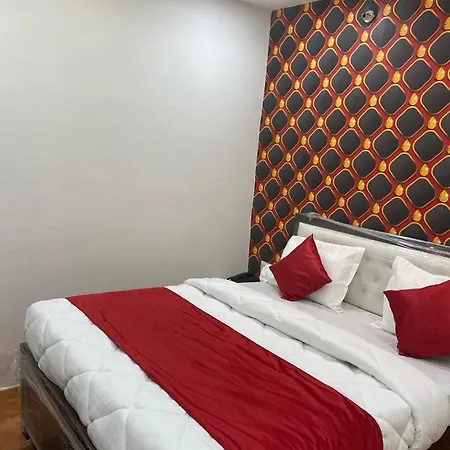 Hotel Gurudev-2