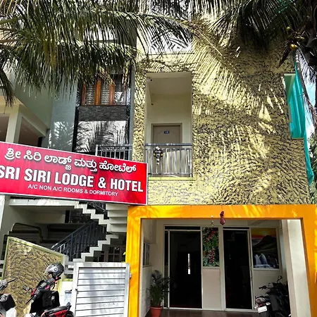 Sri Siri Lodge And Hotel-3