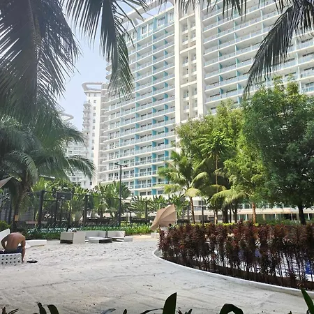 Happy Staycation In Azure Urban Resort Spacious Family Room Near Sm Bicutan And Manila Airport-3