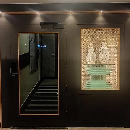 Nandhavanam A Business Class Residency-3