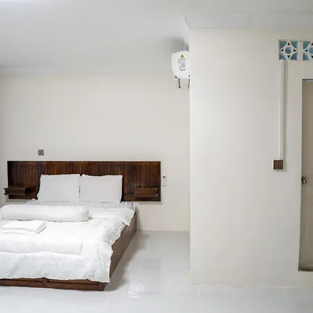 Empire House, Phnom Penh-2