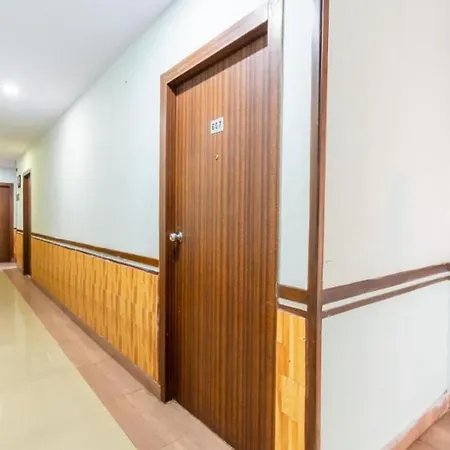 Hotel Gujarati Bhawan - Luxe Stay - Near Prem Mandir-2